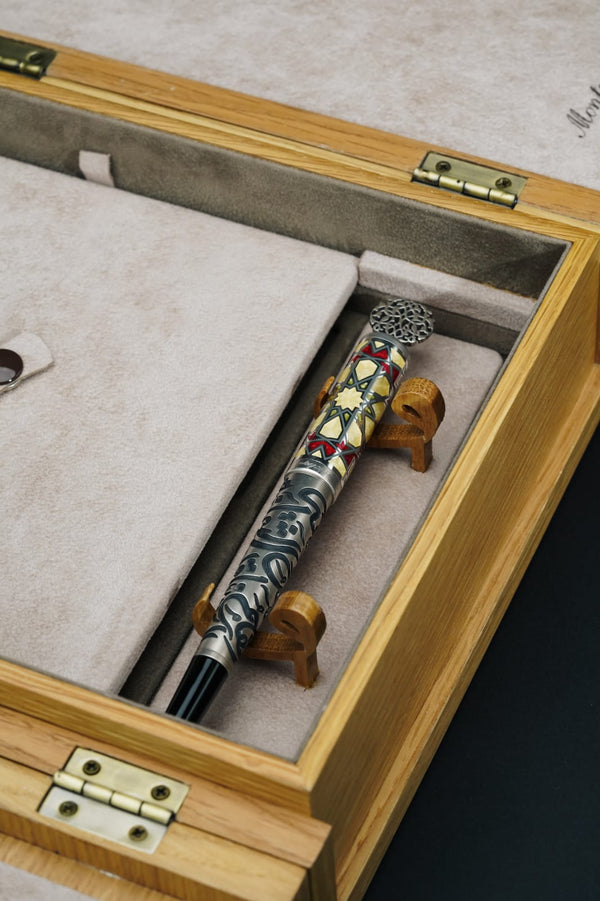 Montegrappa Calligraphy Fountain Pen