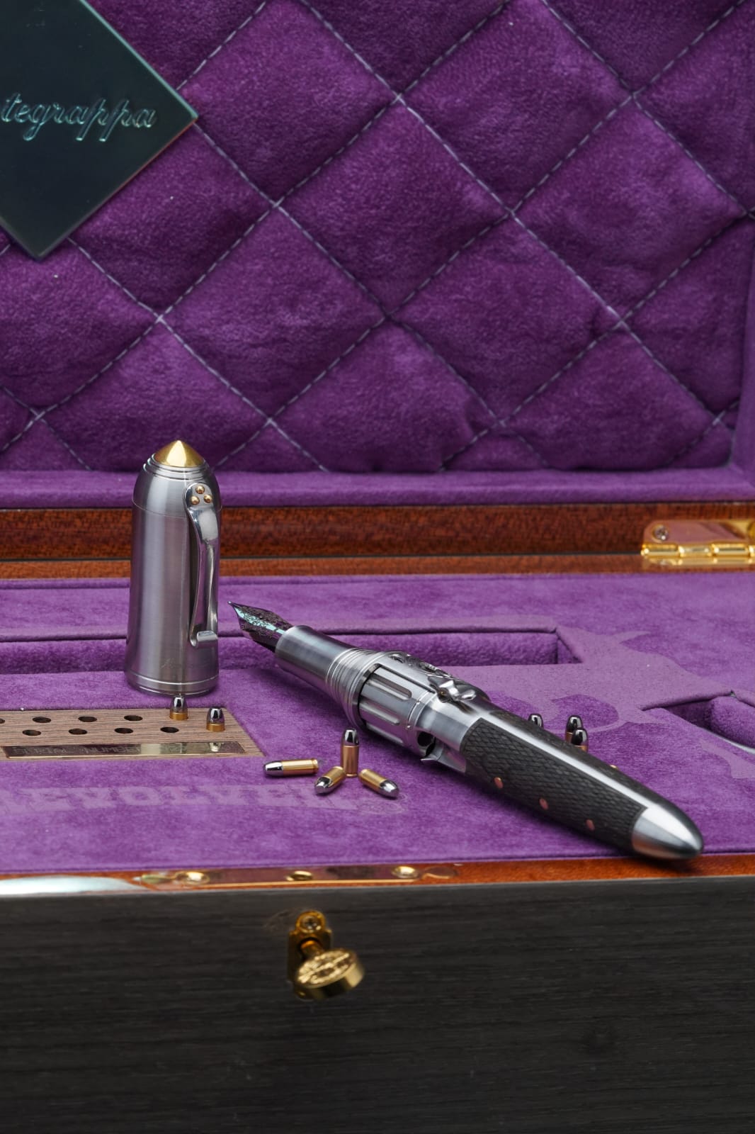 MONTEGRAPPA REVOLVER LIMITED EDITION FOUNTAIN PEN