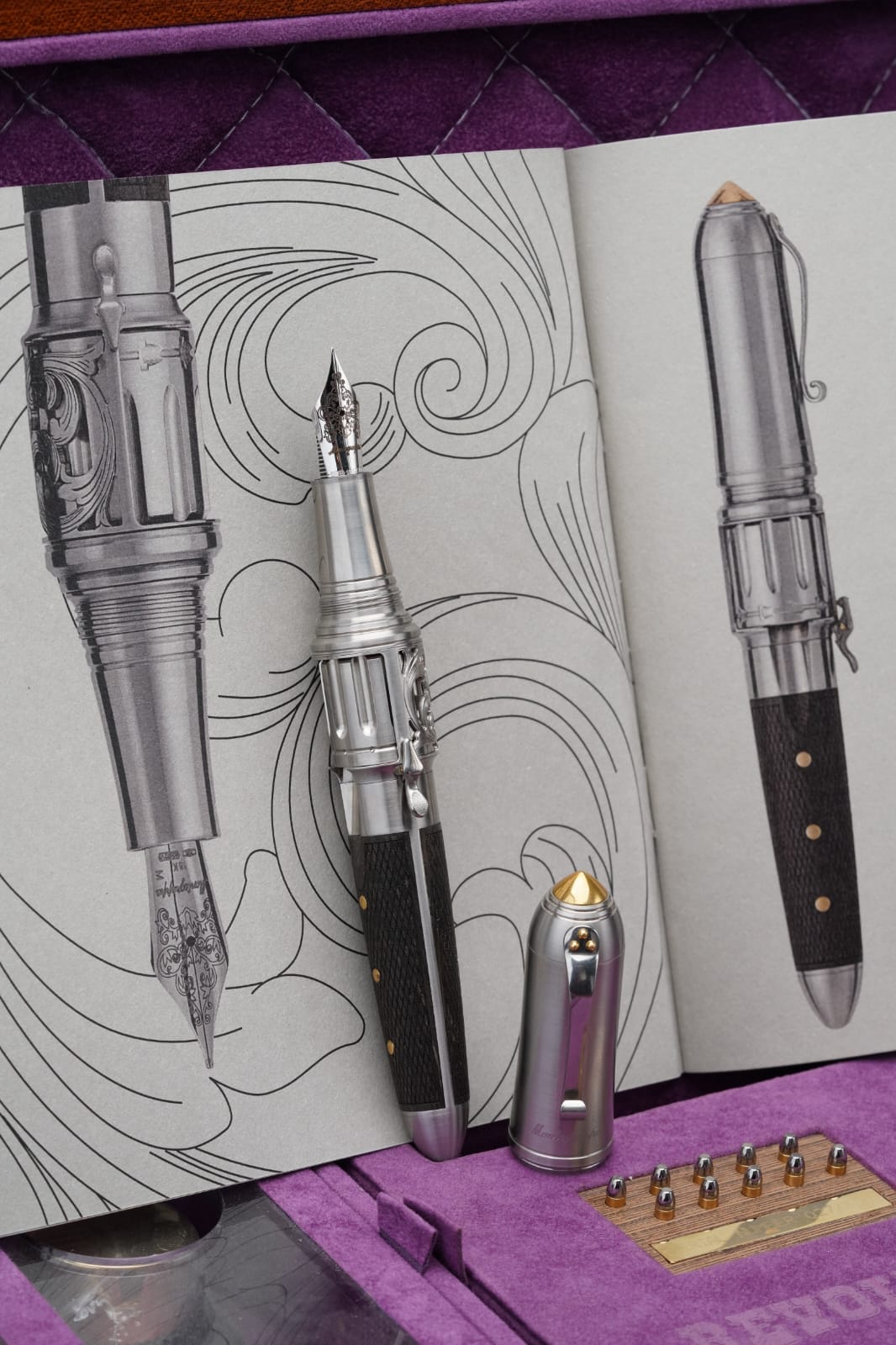 MONTEGRAPPA REVOLVER LIMITED EDITION FOUNTAIN PEN