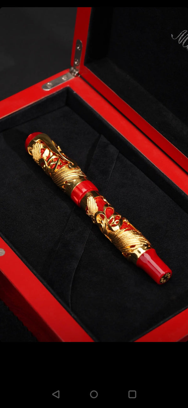 Montegrappa Eternal Bird Gold pen